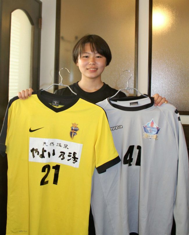 【写真】札内東中の朴木毬乃、日本サッカー協会の女子ＧＫキャンプに参加「将来はなでしこに」