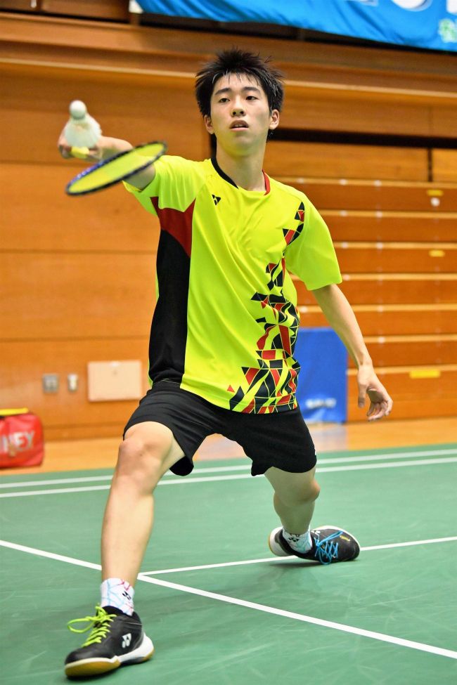 【写真】帯一中の佐藤と内田・藤川組初戦敗退、澤田(埼玉栄―明星小出)は準優勝 全国中学バドミントン