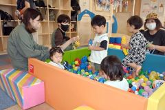 子育てセンターで「手作り縁日」　大樹 5