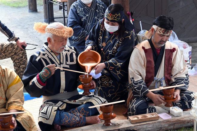 チョマトー慰霊祭開催　神や先人へ祈りを捧げる