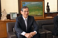 道警釧路方面本部長の高橋靖（たかはし・やすし）氏