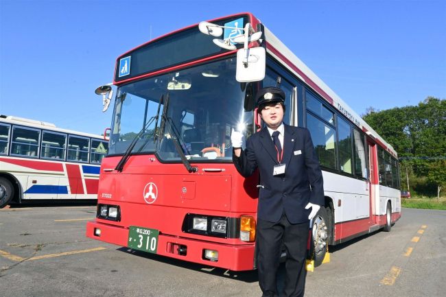 思いは憧れに、そして現実に　１９歳のバス運転士、年内にもデビューへ　音更