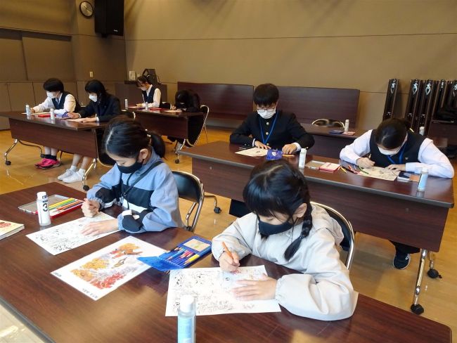 「銀の匙展」でぬりえの日　１１月にも開催