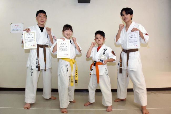 高橋、前田、佐藤優勝で全国切符つかむ　藤井は３位入賞　全日本ジュニア空手道北海道地区選抜予選大会
