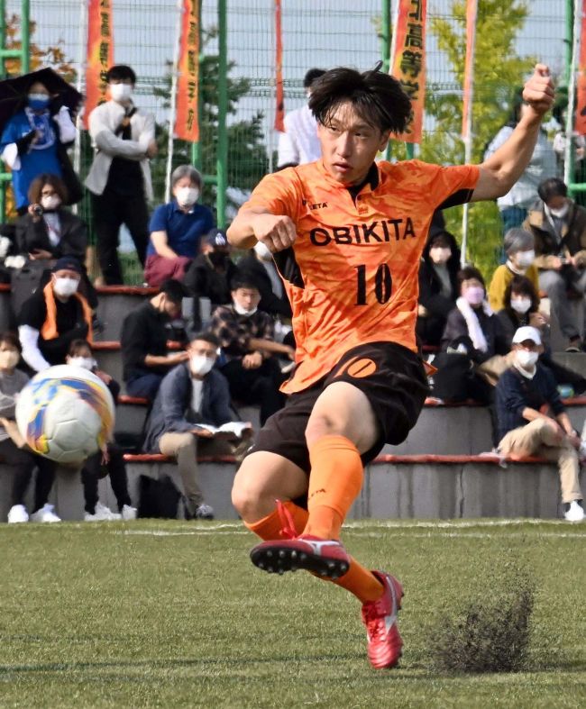 【写真】帯北前半好機先制も失点で失速、高校サッカー選手権道大会1回戦で無念の敗退