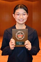 帯緑園中の長瀬さん、清水中の木幡さんが全道へ　山本さんスピーチ最優秀　英語暗唱コンテスト
