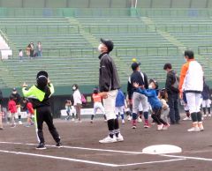 子どもたちに野球のおもしろさを　十勝ベースボールフェスティバル