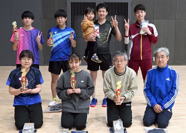 【写真】中学生の新津が高校女子制す、一般男子Aは松浦、中学男子は小林頂点 ニッタク杯全十勝卓球選手権