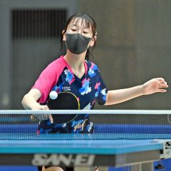 帯四女子団体戦初Ｖ、男子は音更連覇、小林２冠　全十勝中学校秋季卓球大会