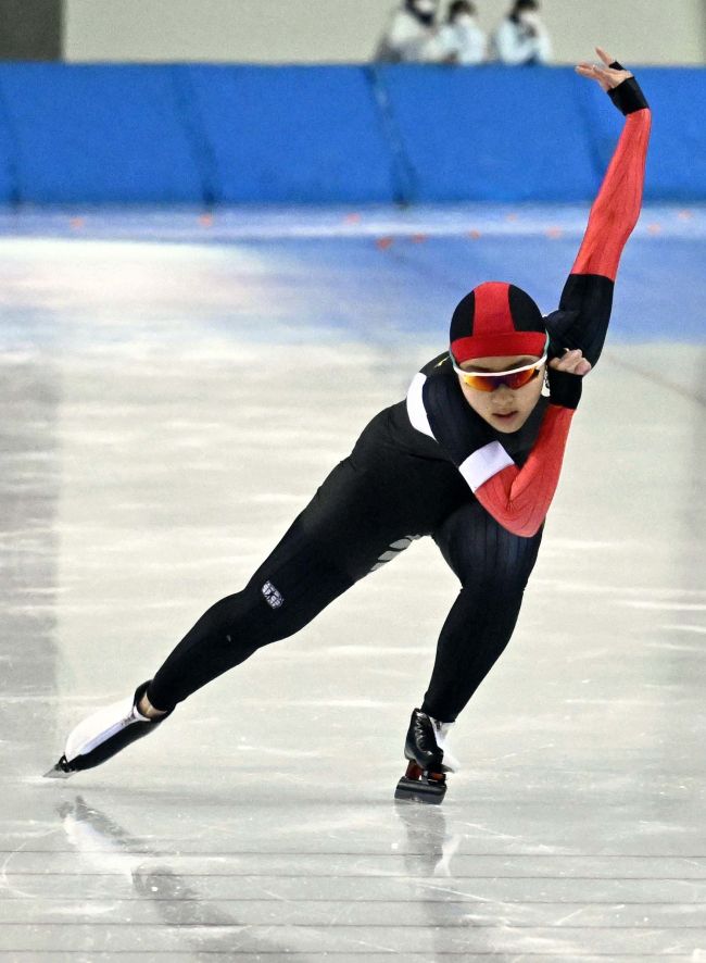 【写真】瀧上つくし女子3000メートルトップ スケートオーバル競技会第3戦
