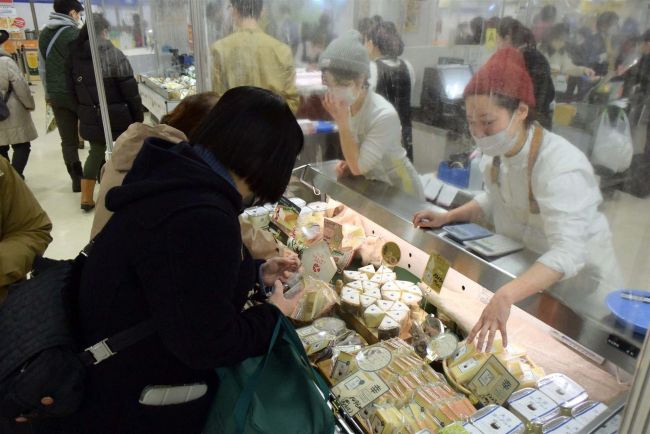 【写真】ミルク＆チーズフェア札幌会場開催