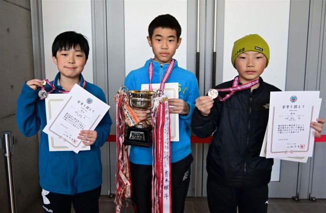 【写真】4年男子の黒坂大会新 全十勝児童スケート選手権