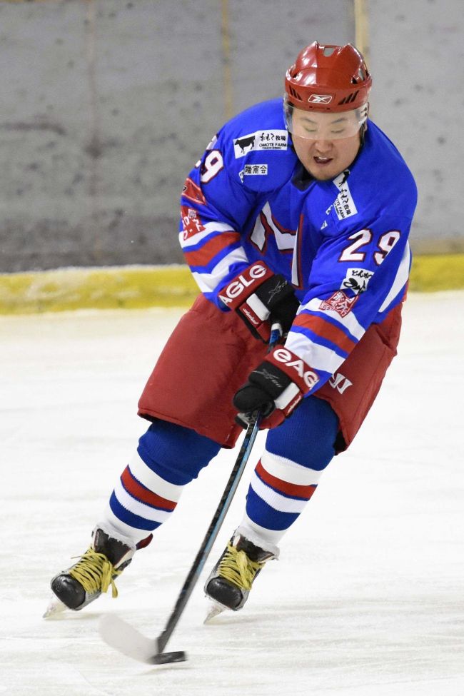 【写真】タダノ、御影クラブ共に2回戦敗退 全道アイスホッケー大会
