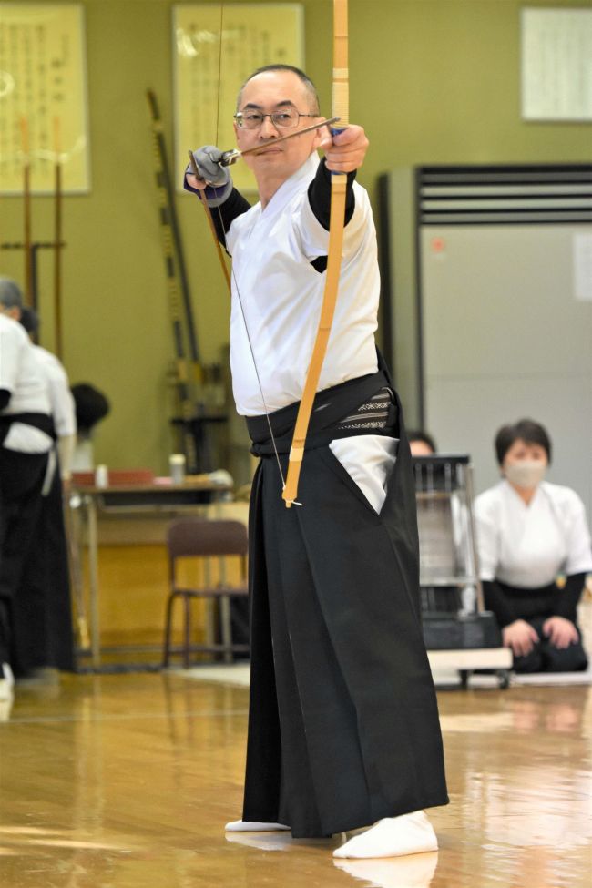 佐々木真人３１中で逆転優勝、帯広弓道協会５０射会