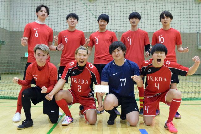 池田町民フットサル大会　４年ぶりに熱戦展開