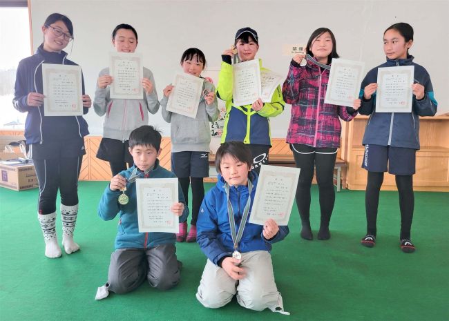 小学６年丸谷、千葉Ｖ　金子杯ジュニアスキー技術選十勝・道東大会