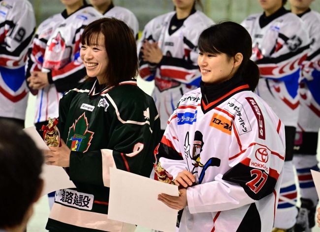 【写真】御影グレッズ完勝で歓喜のA復帰、十勝勢各チームで勝利に貢献 全日本女子アイスホッケー選手権最終日