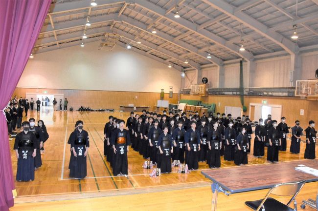 【写真】帯南商男女完全V、団体戦と個人戦制す 全十勝高体連剣道