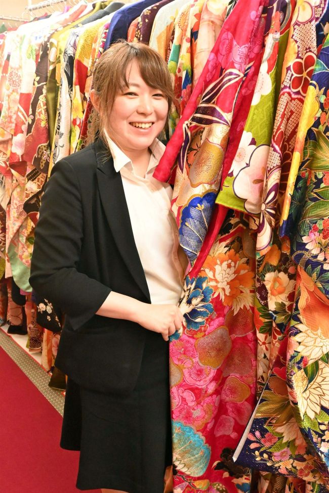 理想の成人式は妥協なく　京屋呉服店、佐藤小春さん～わが社の誇り（１３６）