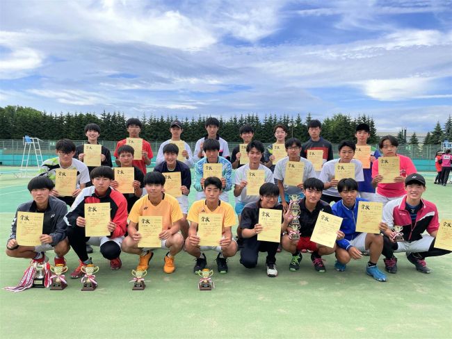 ソフトテニス　和田・小泉組（帯農高）Ｖ　女子は倉持・飛田組（帯農高・帯大谷高）　国体少年十勝予選