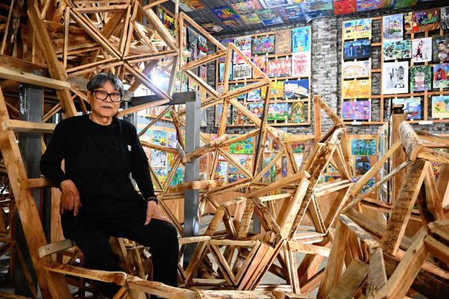 巨大「じゃがいもアート」今年も芽室で公開　浅野さん制作　ウクライナの子の絵も