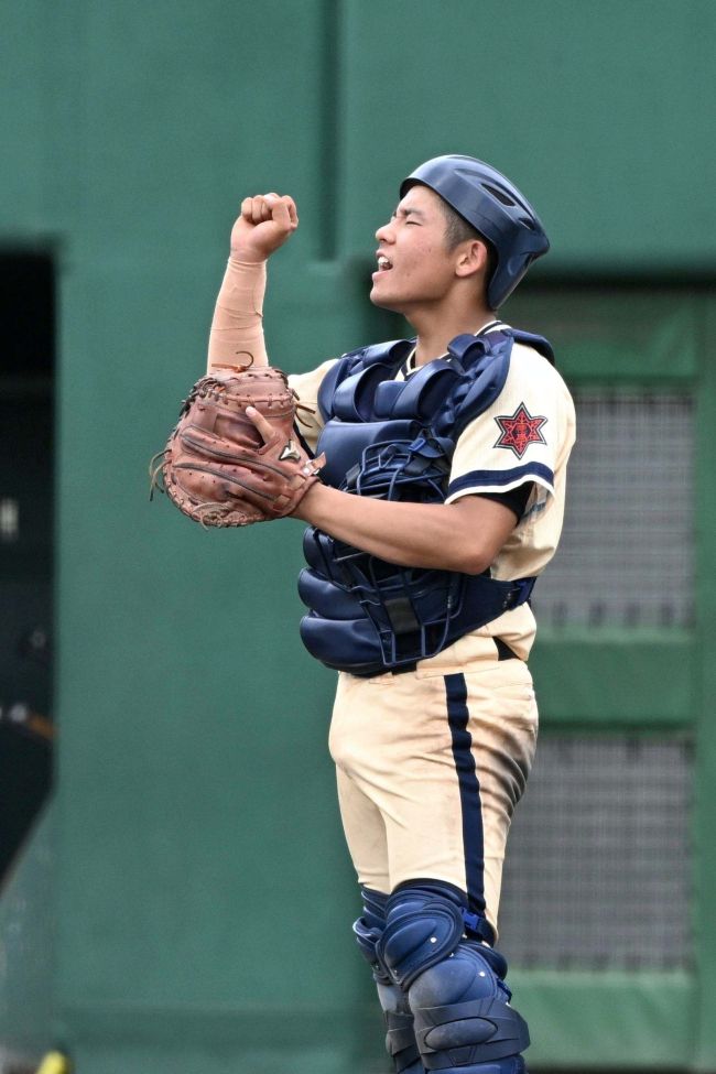 帯農森本捕手打撃でも活躍、エゾリス快走応援　夏の高校野球北大会１回戦