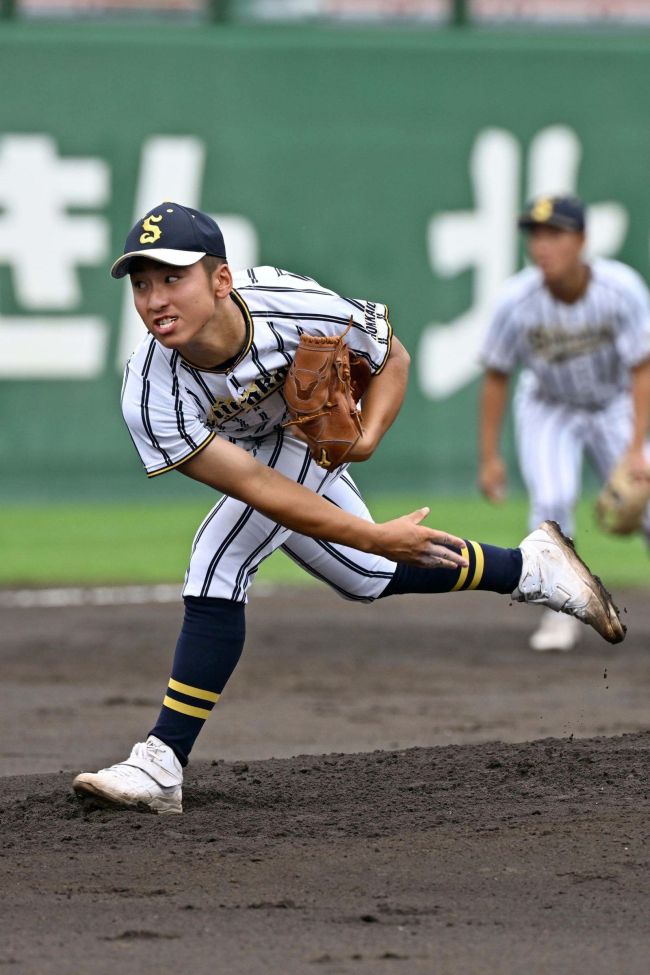 エース西村快投「エスコン楽しみ」白樺学園４強　夏の高校野球北北海道大会