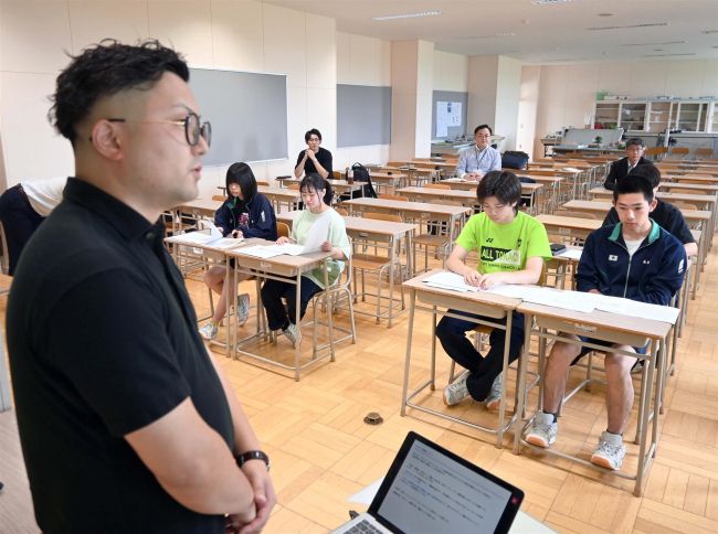 町観光パンフ作成に挑戦　音更高農業科　ビジネスのプロから助言