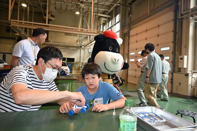 ものづくり親子で没頭　帯広高等技専