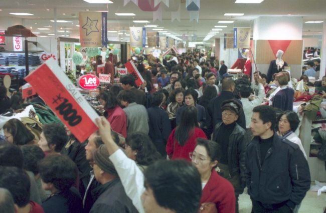 【写真】長崎屋直営閉店 写真で振り返る当時の姿~写真特集