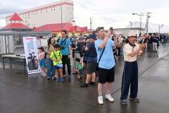 内部を一般に公開　十勝港に停泊中の「しらせ」 6