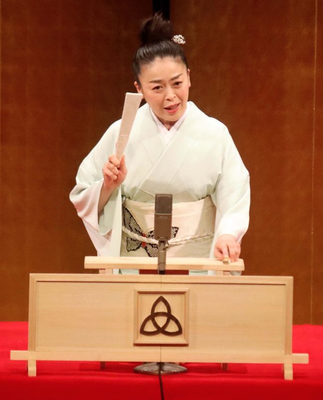 【写真】北海道ネタの「蝦夷落語」も披露　幕別で落語まつり