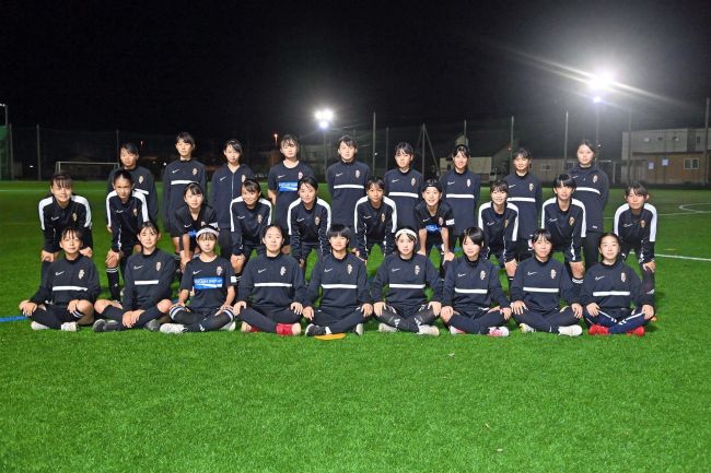 【写真】十勝ＦＳリトルガールズ３年ぶりＶへ闘志　サッカー道Ｕ１５女子選手権