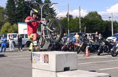 小林プロが華麗なテクニックを披露したトライアルショー