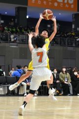 女子１回戦・帯西陵中―旭川神居東中