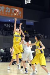 女子１回戦・帯西陵中―旭川神居東中
