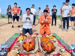 仏式で行われた地鎮祭