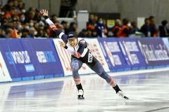 【ディビジョンＡ男子５００メートル】５位に入った森本拓也のホームストレートの滑り（金野和彦撮影）