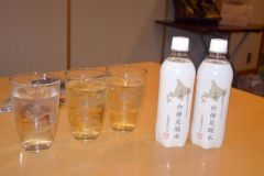 シラカバ樹液で炭酸水　ふく井ホテルと化粧品メーカー共同開発、中札内産使用 2