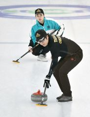 Ｊｅｗｅｌｒｙ　Ｉｃｅ連覇、男子はレクス制す　プレスカップカーリング 5