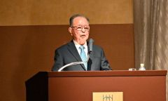 十勝川西長いもの海外輸出について講演する有塚利宣氏