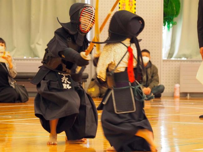 【写真】小・中学生剣士８０人が熱戦　音更・剣道北十勝大会