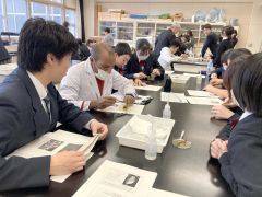 「グローバル」養う　本別高校生がＪＩＣＡ研修員や小学生と授業で交流 6