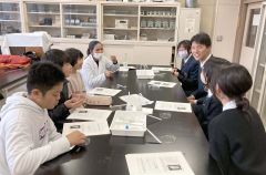 「グローバル」養う　本別高校生がＪＩＣＡ研修員や小学生と授業で交流 7