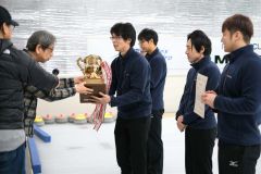 帯畜大川村女子Ｖ、男子はいしざんまい制す　カーリング道東選手権 9