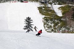 十勝トップ切りサホロスキー場が今季オープン　新得