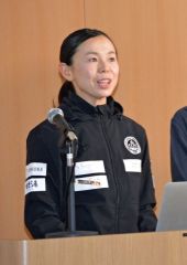 「とかち・イノベーション・プログラム」で発表する折笠さん