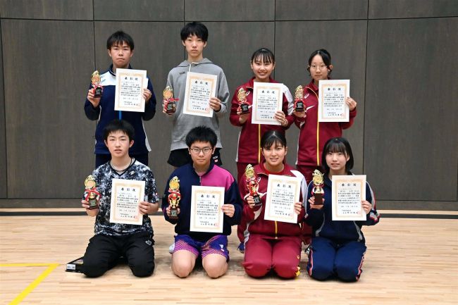 【写真】中学生の今野が高校男子V、小学生の松野が中学女子制す 卓球全十勝選手権大会