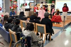 自分らしさを実現する「医療美容」についてショー形式で紹介したフェスタ