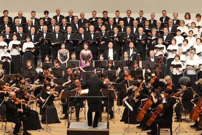 ２４０人の「第九」帯広に響く　合唱連盟６０周年で披露